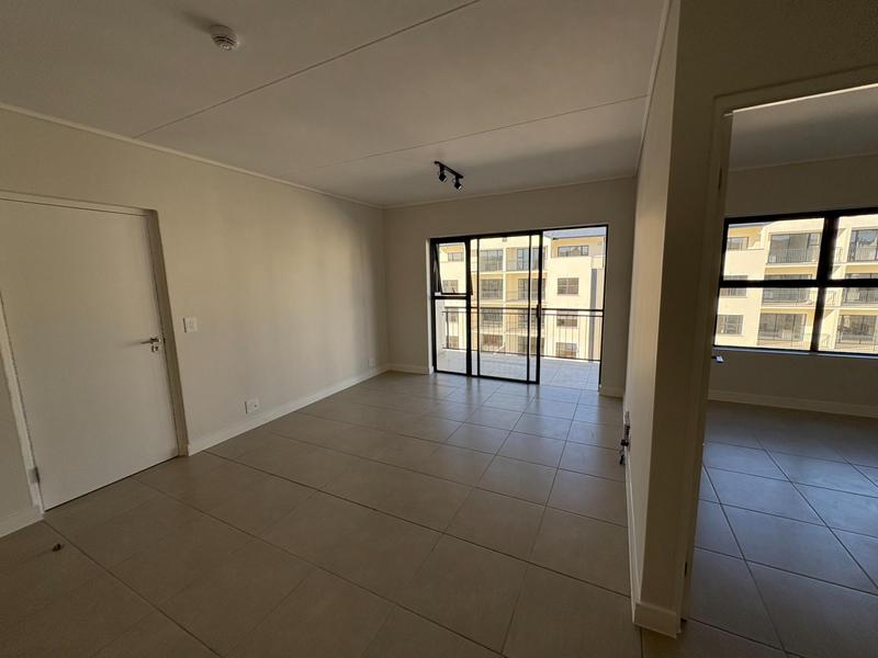 To Let 1 Bedroom Property for Rent in Richwood Western Cape